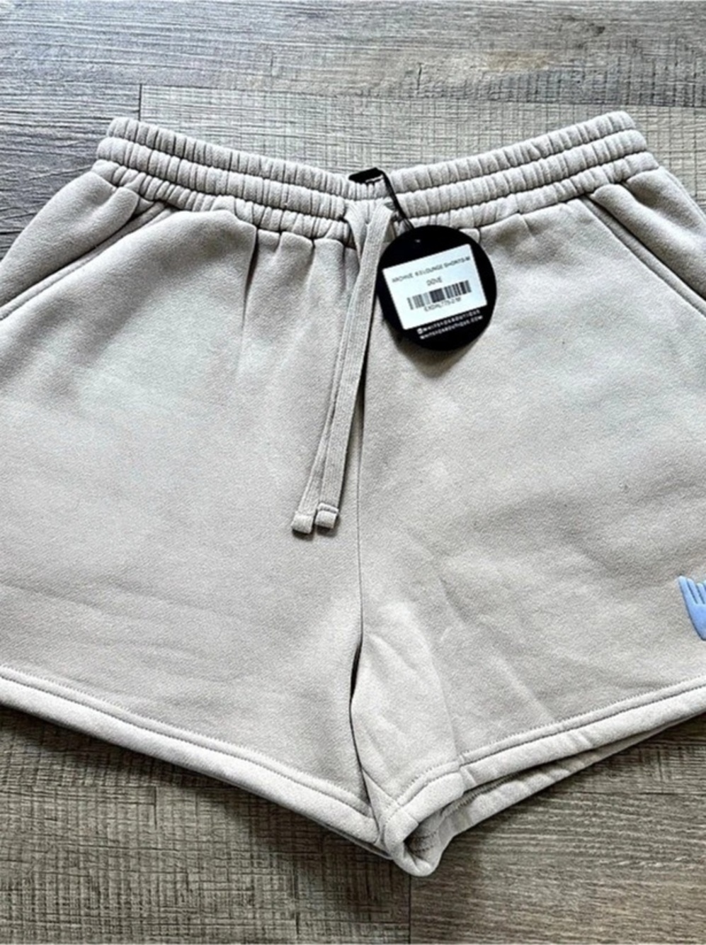 White Fox Athletic Shorts in Cream Size S/M NWT